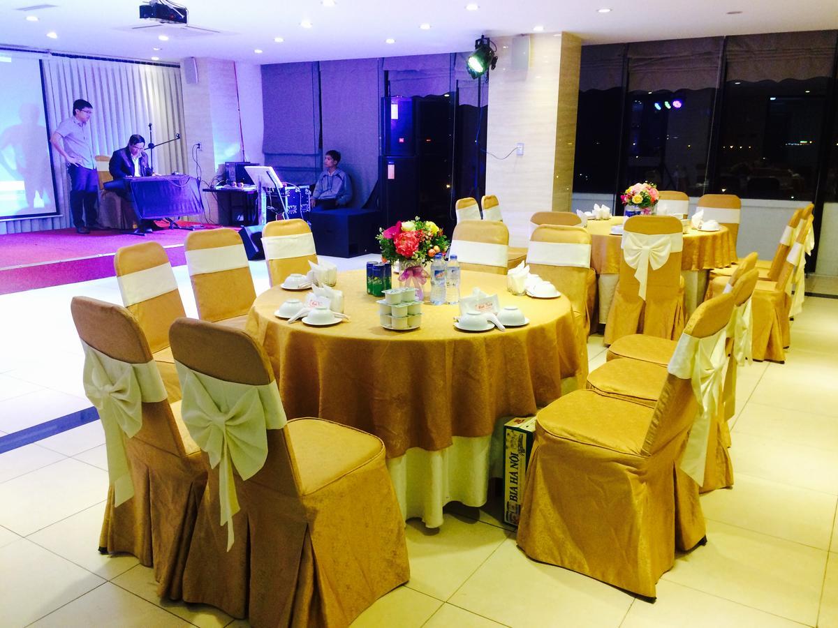 Golden Quang Tri Hotel Dong Ha Bagian luar foto
